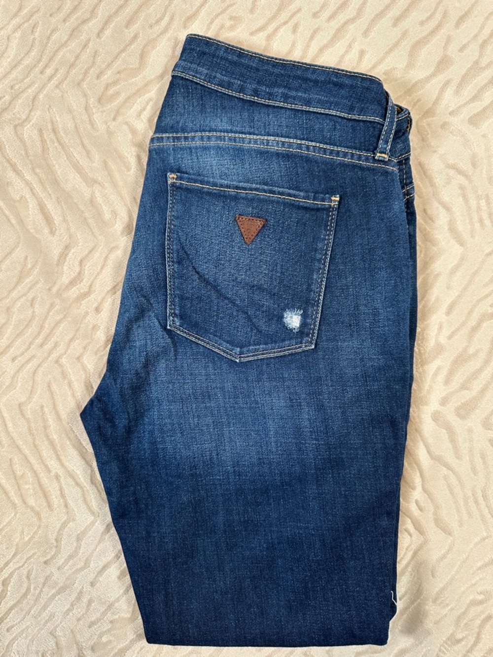 Guess Sexy Curve Distressed Jeans Size 31 - Picture 1 of 8